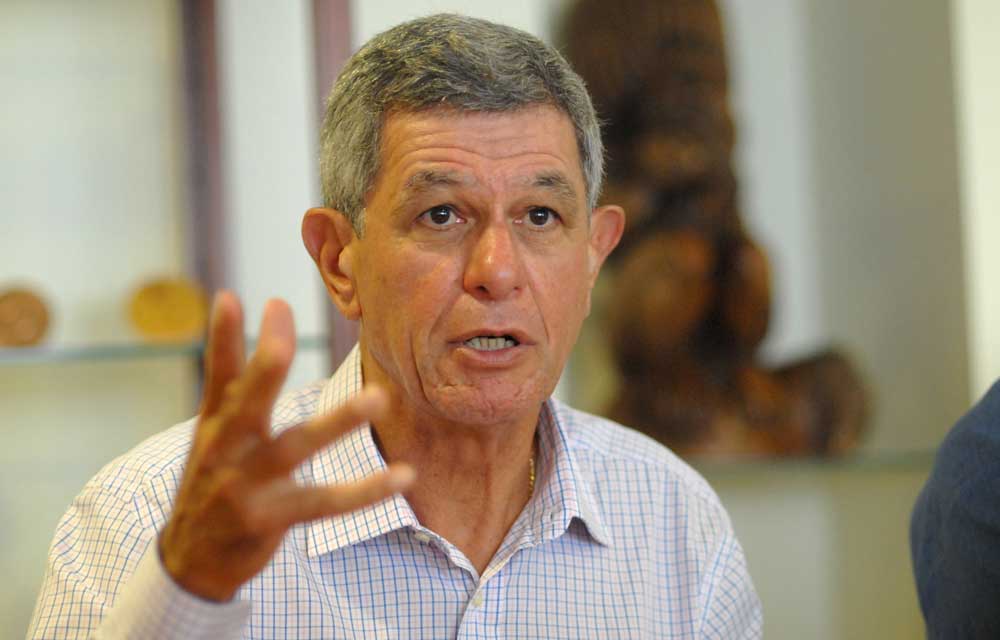 Pierre Frogier, Sénateur de la Nouvelle Calédonie et membre du Conseil d'administration d'Eramet, en appelle à l'Etat ©Nouvelle Calédonie 1ère