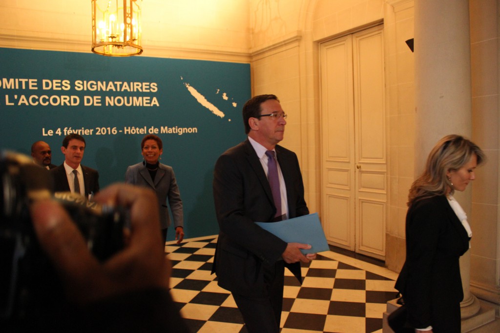  Philippe Gomes, député de la Nouvelle Calédonie et membre du CA d'Eramet, lors du dernier comité des signataires © Tenahe Faatau