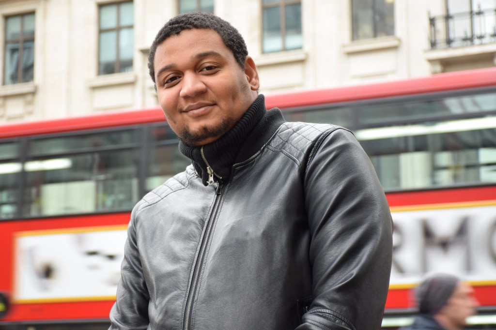 Samuel, 30ans, à Londres depuis 2ans et demi, Manager Support et Service client.