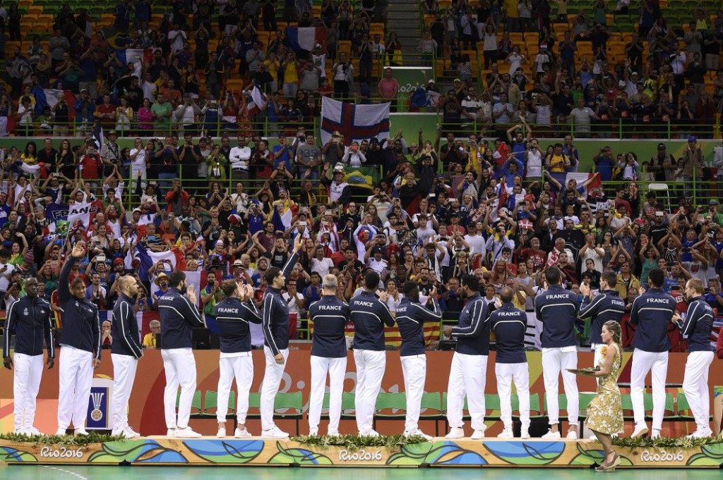 Les handballeurs français lors de la remise des médailles© France Olympique
