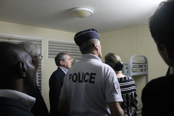 La délégation a visité le centre de retention administrative de Cayenne © Commission des Lois 