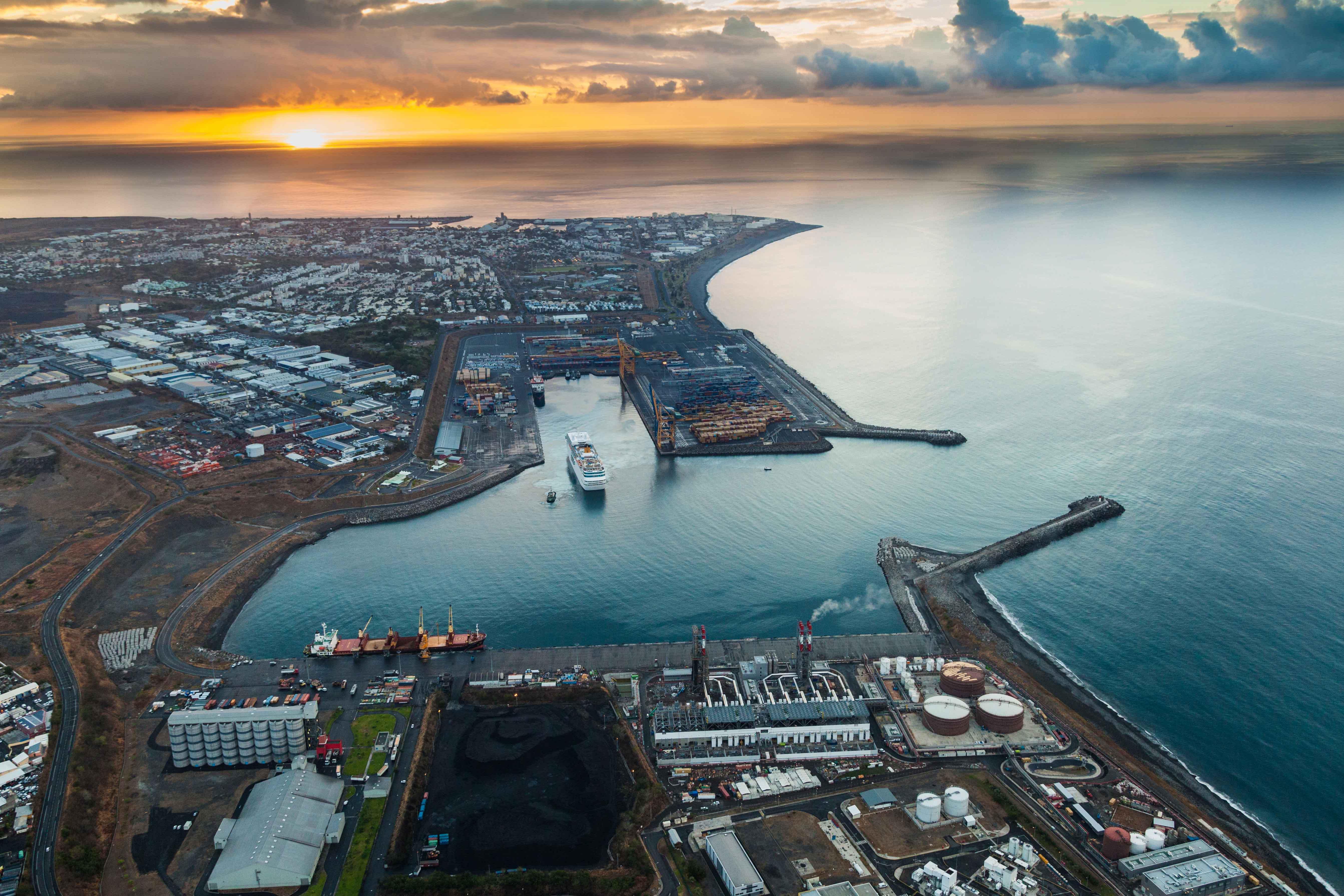 Ports ultramarins: Le Port de la Réunion vit &laquo;&nbsp;un changement d&rsquo;époque&nbsp;&raquo;