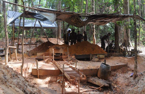 Guyane: mauvais chiffres de la lutte contre les sites d&rsquo;or clandestins