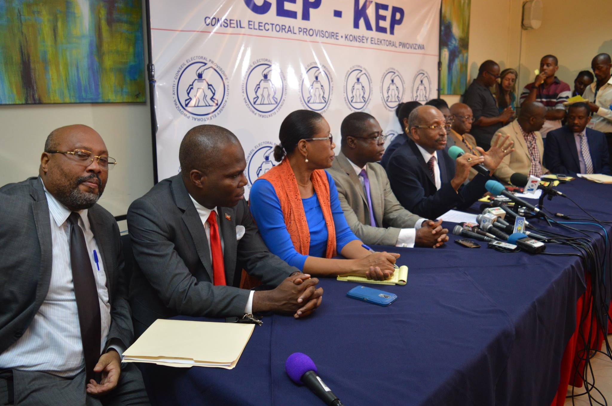 Election présidentielle Haïti: Le Conseil Electoral provisoire fixe le premier tour au 20 novembre