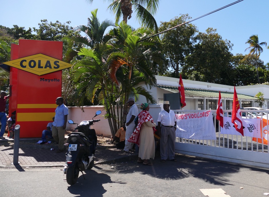 Cinquième semaine de grève dans l&rsquo;entreprise de BTP Colas à Mayotte