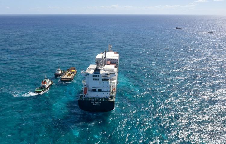 Nouvelle-Calédonie: Fin des opérations de pompage du fioul d&rsquo;un porte-conteneur échoué
