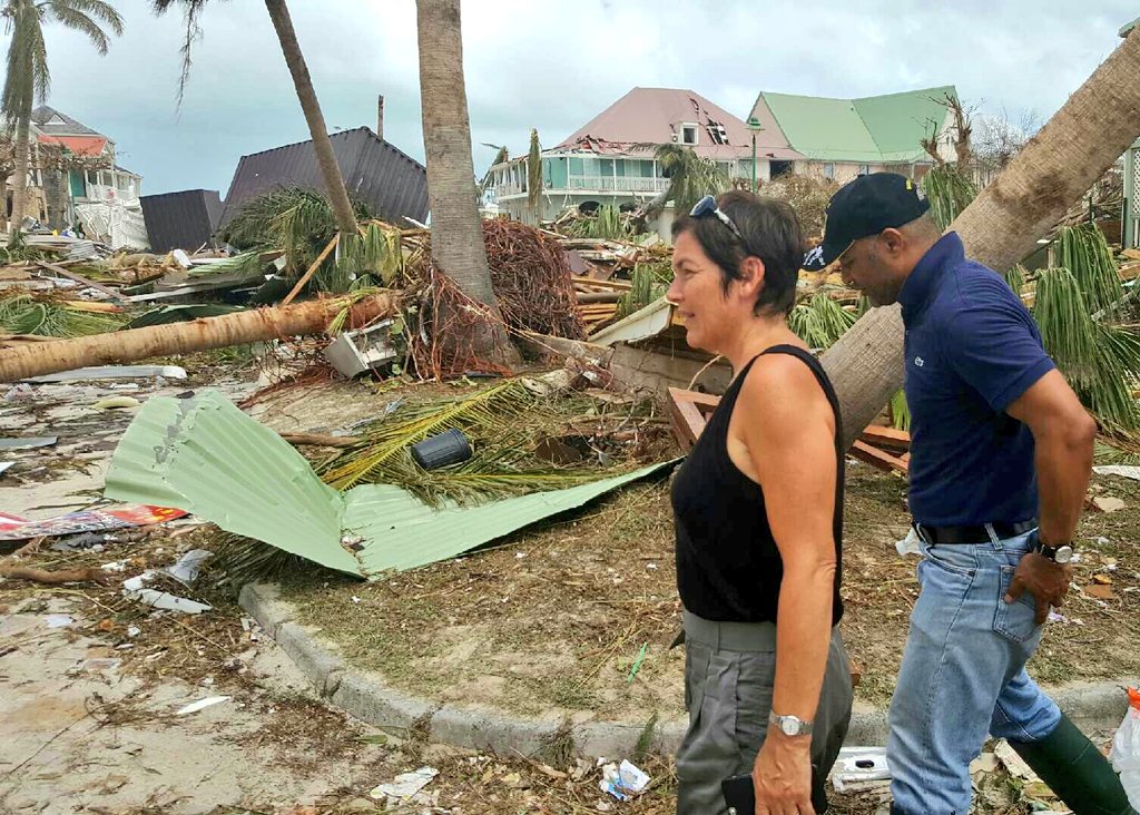 Ouragan Irma:  Annick Girardin évoque les problèmes sanitaires et les scènes de pillage