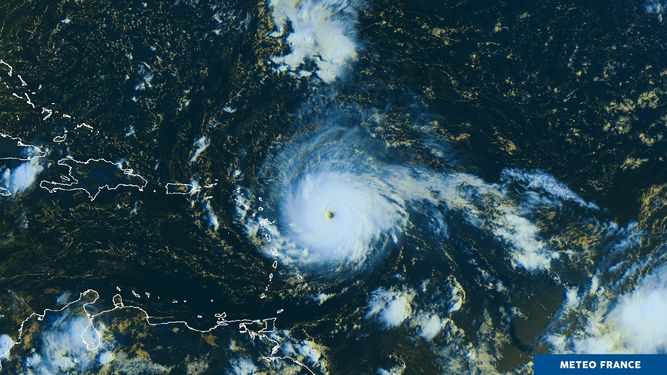 Ouragan Irma: La Guadeloupe et les îles du Nord en alerte rouge, face à leur premier ouragan majeur depuis 18 ans