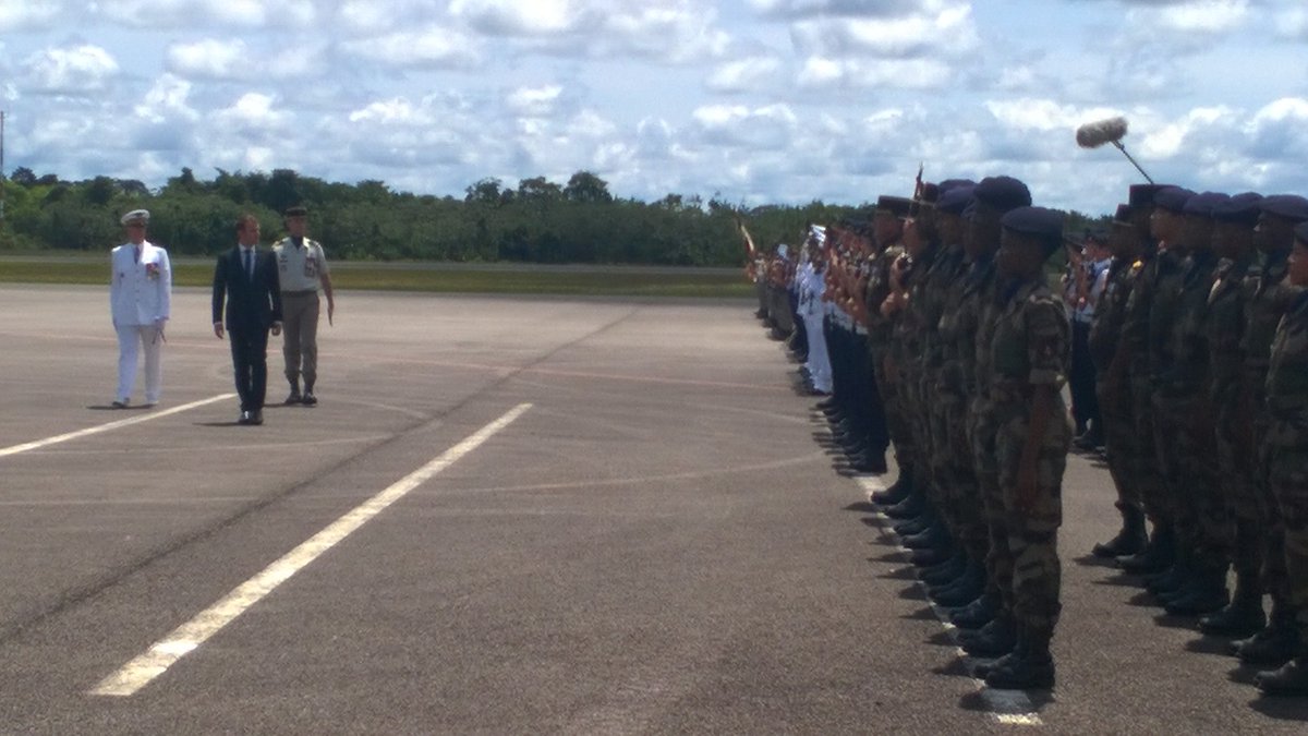 Arrivée du Président de la République Emmanuel Macron en Guyane