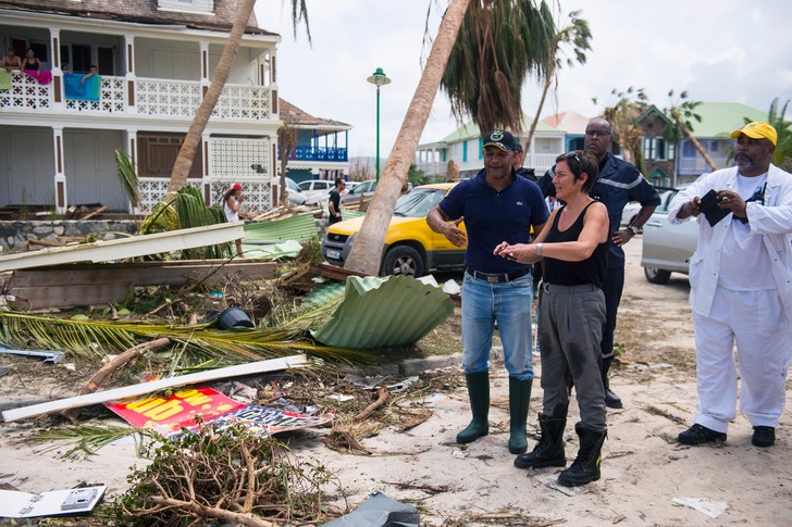 Emmanuel Macron à Saint-Martin : Quelle évolution statutaire après l&rsquo;urgence post-Irma?