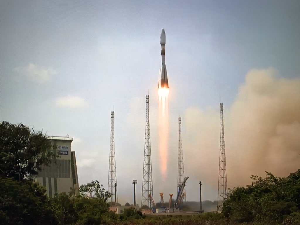 Centre Spatial Guyanais: Décollage d&rsquo;une fusée Soyouz depuis la Guyane