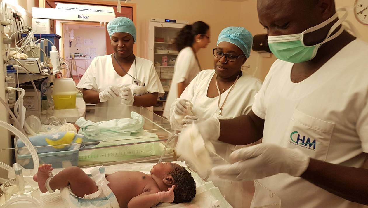 Mayotte : A Mamoudzou, la maternité sous tension