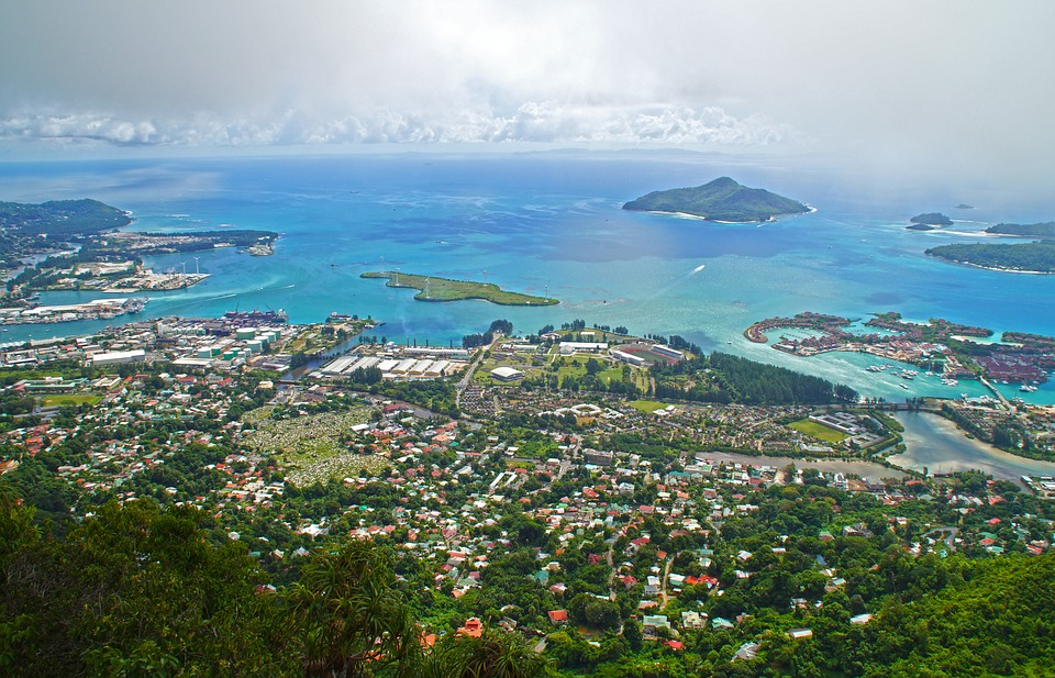 Les Seychelles créent deux AMP et convertissent leur dette en actions pour l’environnement