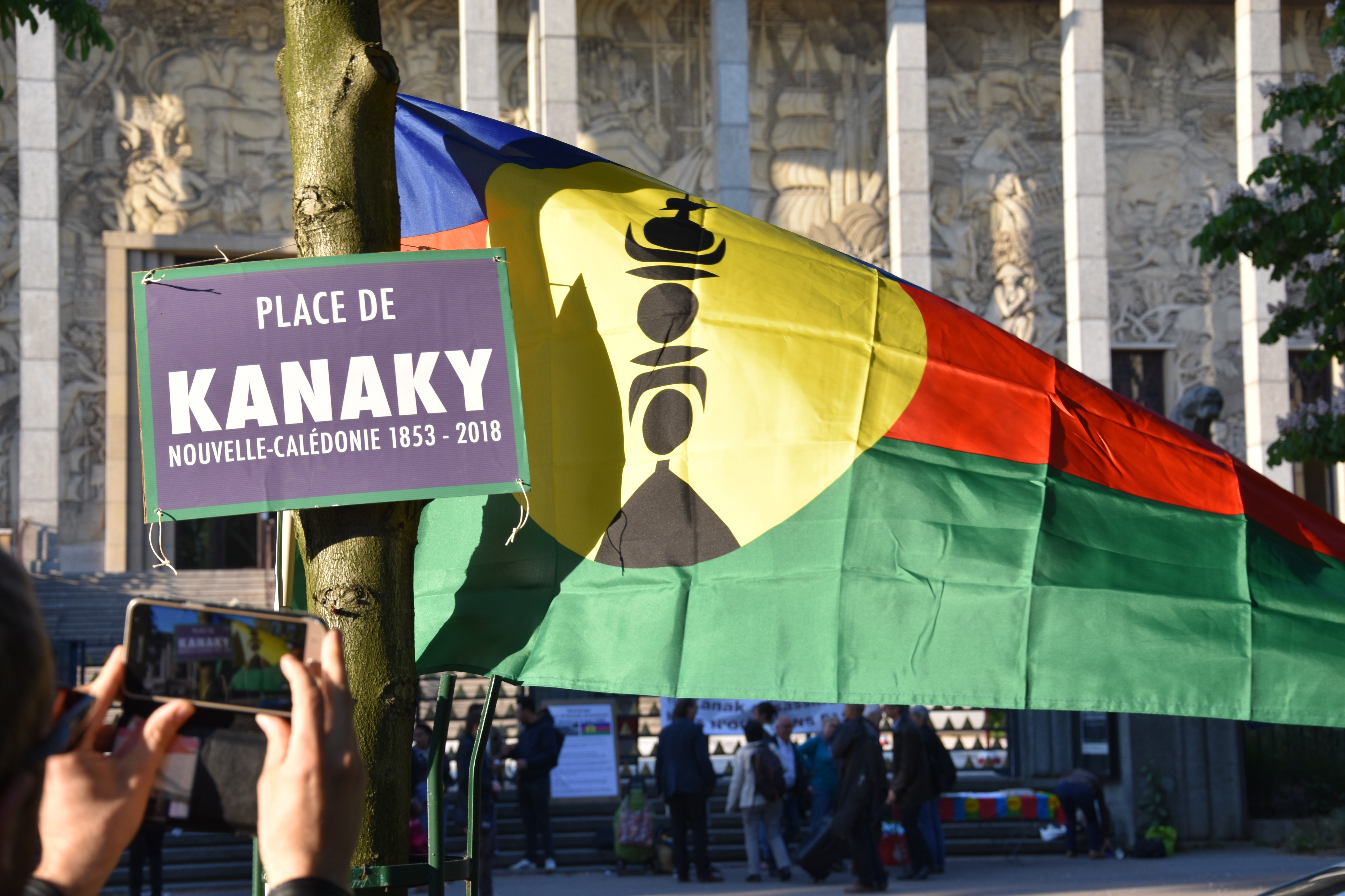 A Paris, plusieurs associations Kanak commémorent le massacre d’Ouvéa