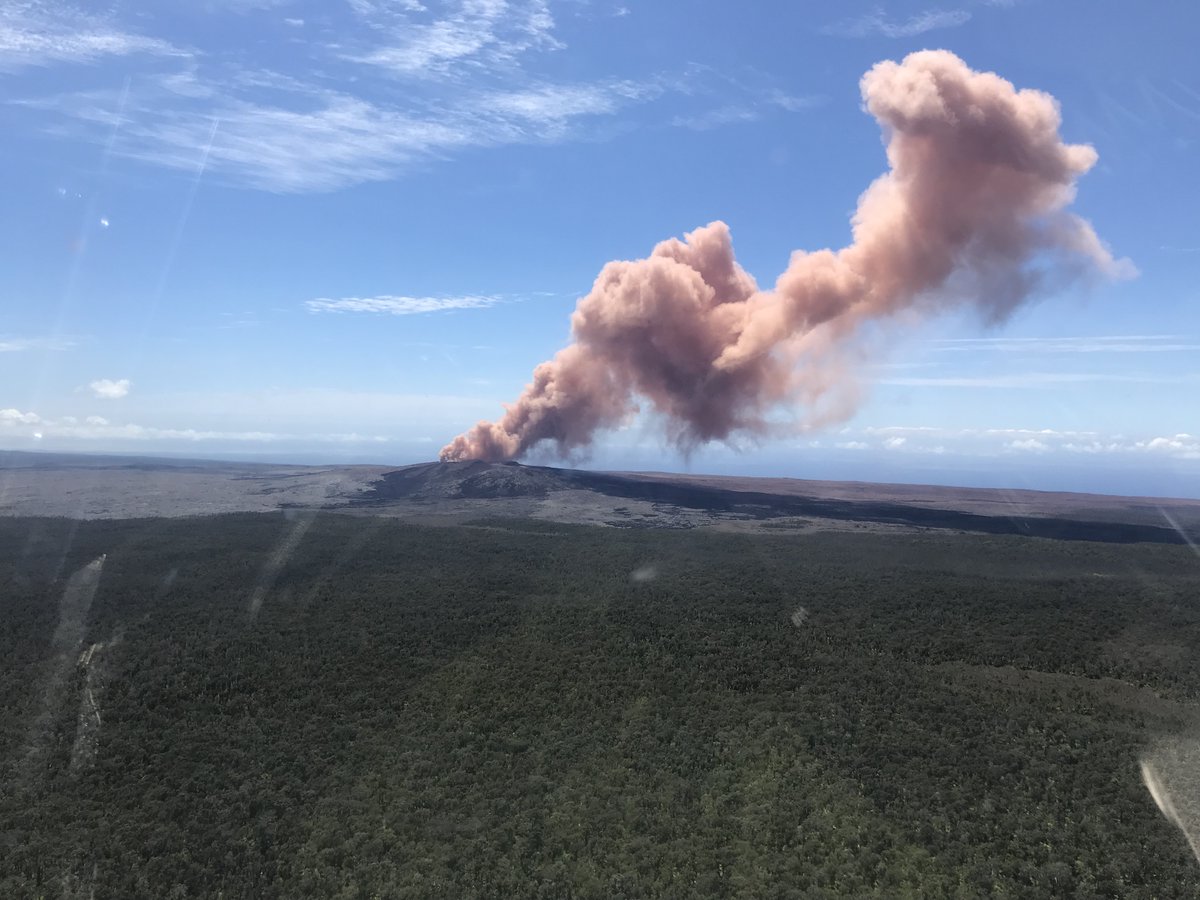 Hawaï: Une éruption volcanique entraîne l&rsquo;évacuation de milliers de personnes