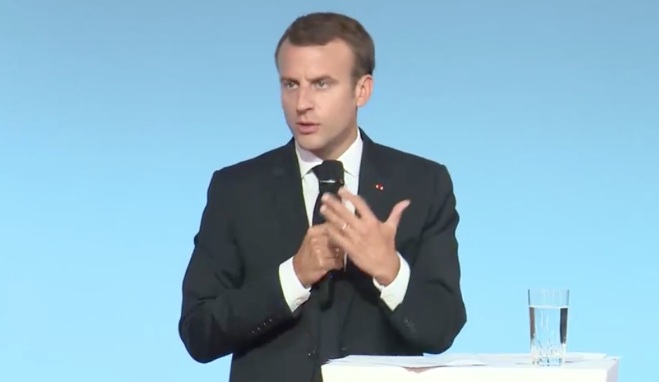 Livre Bleu Outre-mer : Emmanuel Macron fixe les axes de sa politique pour les Outre-mer