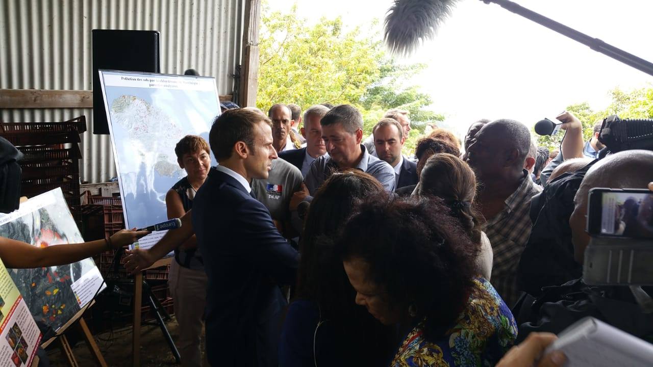 Chlordécone aux Antilles: Emmanuel Macron « l’Etat doit prendre sa part de responsabilité dans cette pollution et avancer sur le chemin des réparations »