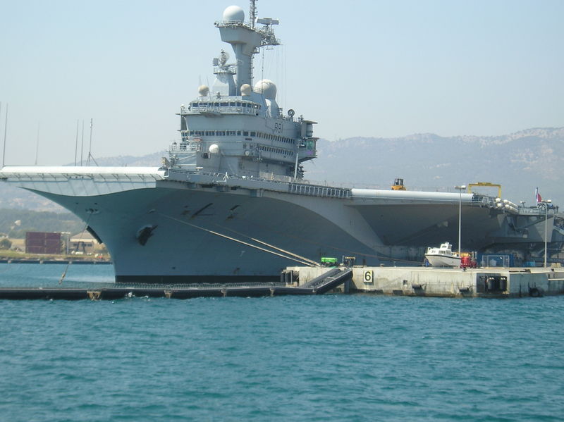 Le porte-avions Charles de Gaulle dans l’Océan Indien en 2019