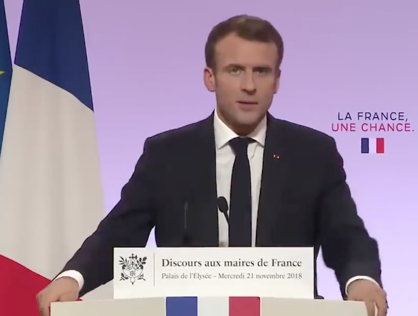 Crise sociale à La Réunion : Emmanuel Macron : &laquo;&nbsp;Nous avons mis les moyens et nous allons continuer à mettre les moyens&nbsp;&raquo;