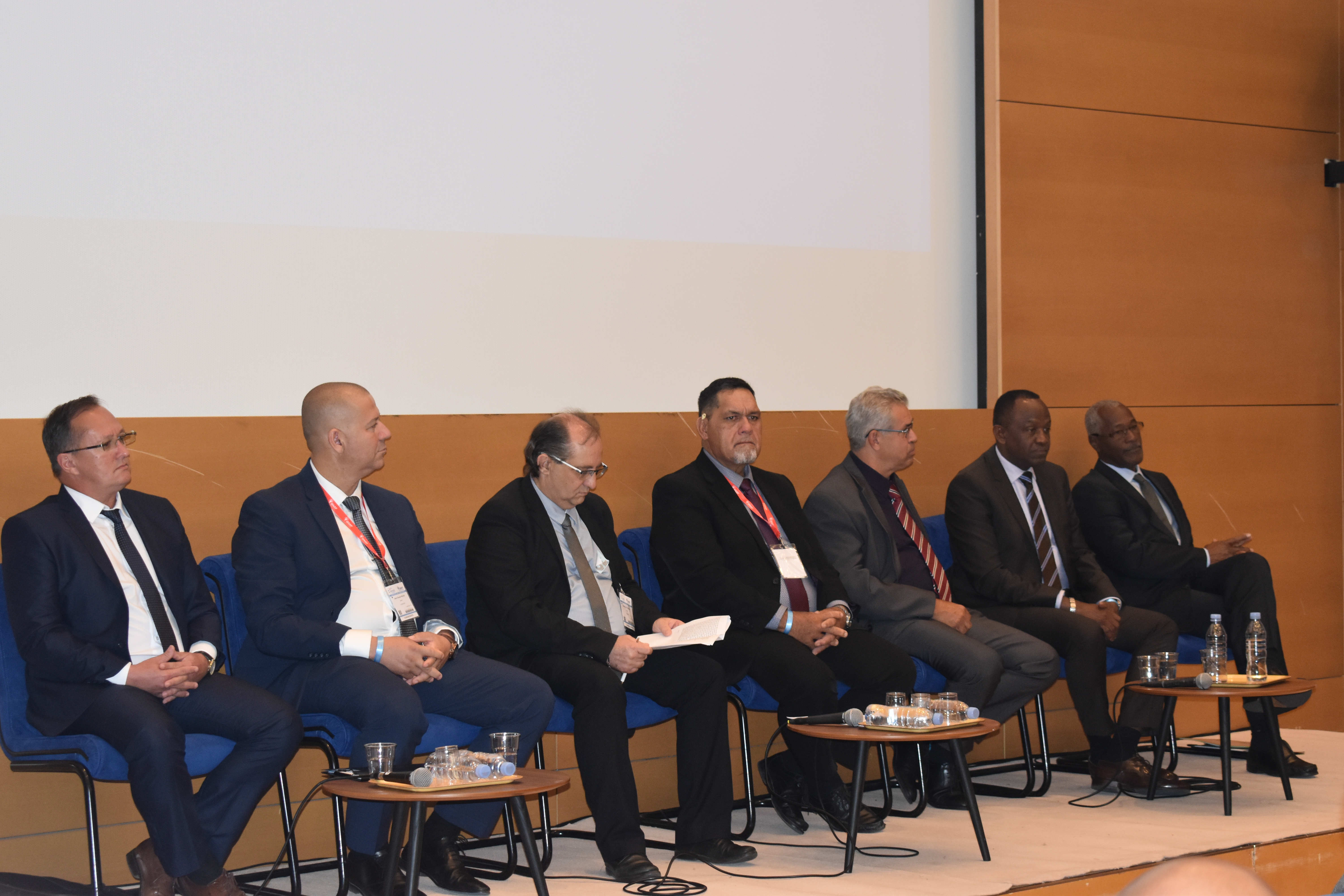 101ème congrès des Maires: Les maires d’Outre-mer inquiets de la baisse de leurs dotations