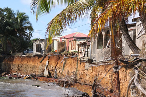 Changement climatique: L&rsquo;aménagement sensible à l&rsquo;érosion des côtes en Guadeloupe