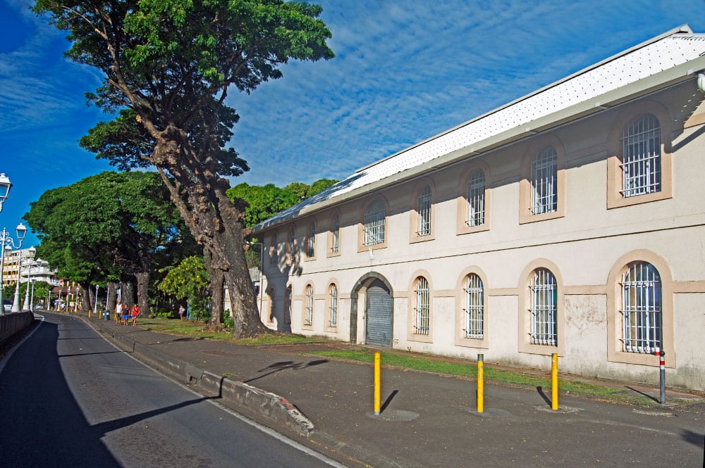 La Polynésie récupère l’Hôtel de la Marine pour le futur Centre de Mémoire des essais nucléaires