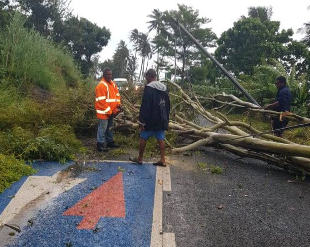 Cyclone OMA: La Nouvelle-Calédonie placée en alerte niveau 2, 1 bléssé léger à Pouebo