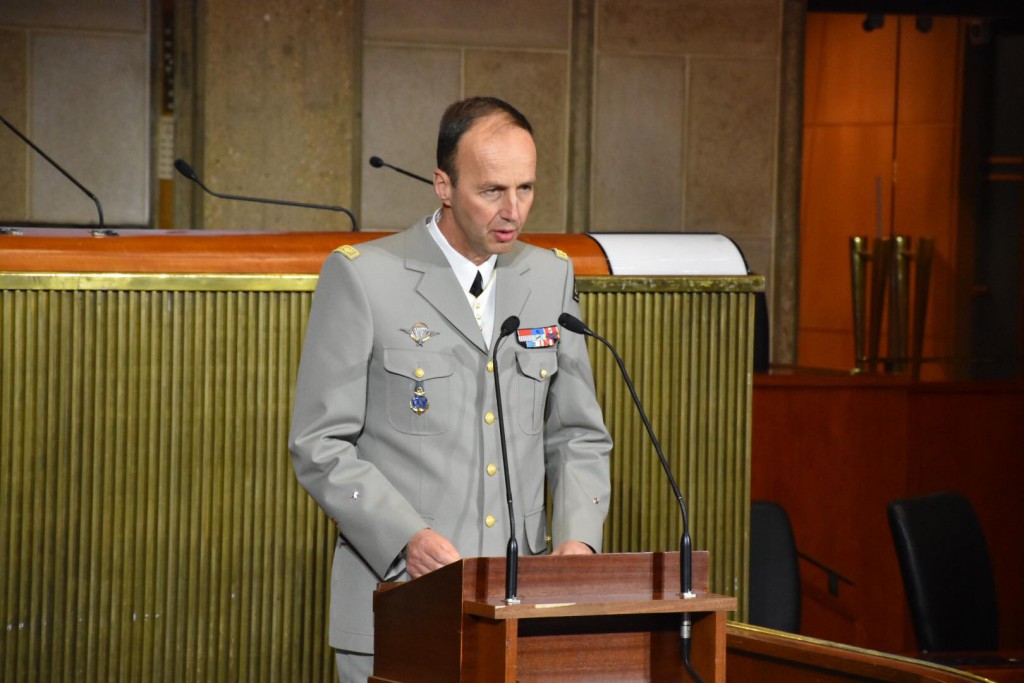 Le général Thierry de Ladoucette, commandant du SMA, en visite en Guyane