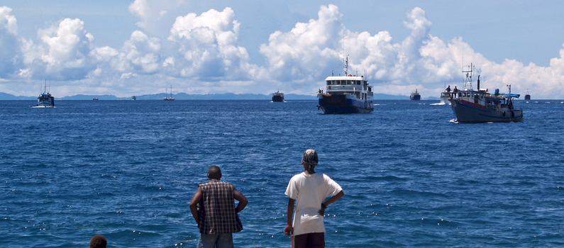 Début de marée noire aux Salomon : L&rsquo;Australie aide les Salomon à endiguer la marée noire