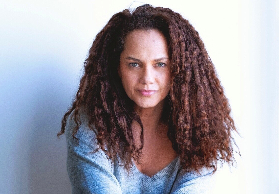 Culture : Nathaly Coualy présente la Nouvelle Eve en juin à Paris : une pièce de théâtre écrite avec Marie Montuir