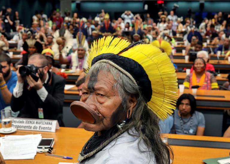 Le chef indigène brésilien Raoni en Europe pour défendre l&rsquo;Amazonie