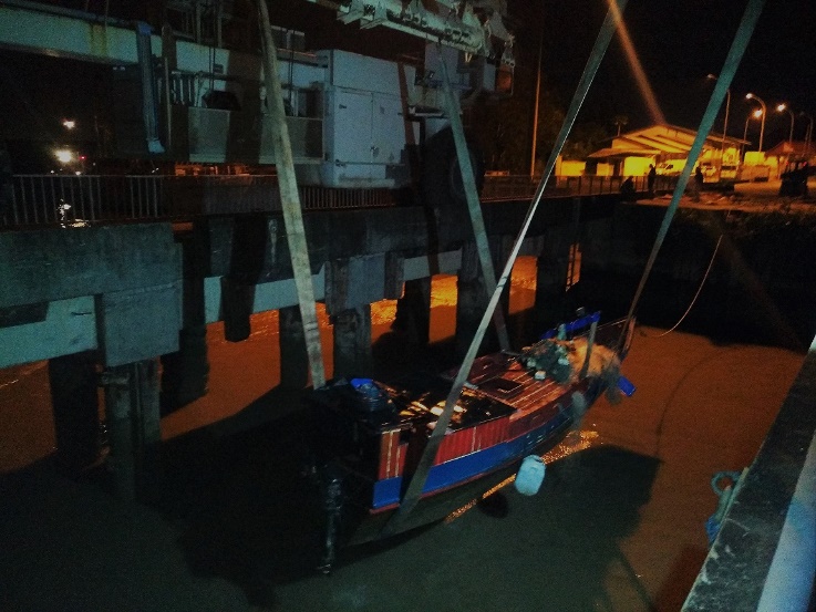 Pêche illégale en Guyane : Deux tapouilles surinamaises et un navire brésilien arraisonnés
