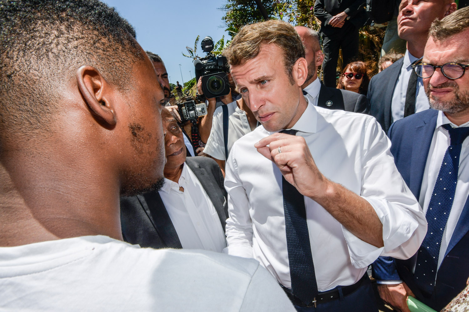 Emmanuel Macron dans l’Océan Indien : Le président annonce un plan à 700 millions d&rsquo;euros pour l’emploi à La Réunion
