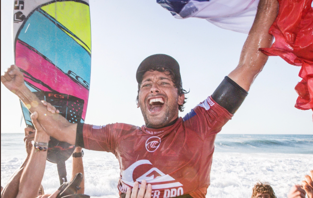 Surf : Le Réunionnais Jérémy Florès, 1er Français à remporter le Quicksilver Pro France
