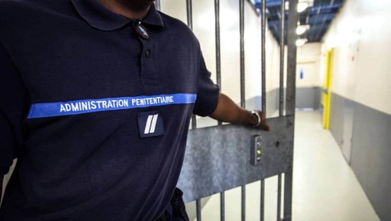 En Guyane, deux agents pénitentiaires en garde à vue pour soupçons de trafic de stupéfiants