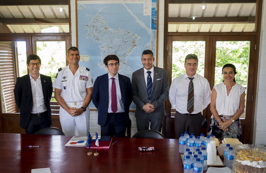 Mayotte : Signature d’un trinôme académique pour « promouvoir les métiers de l’armée »