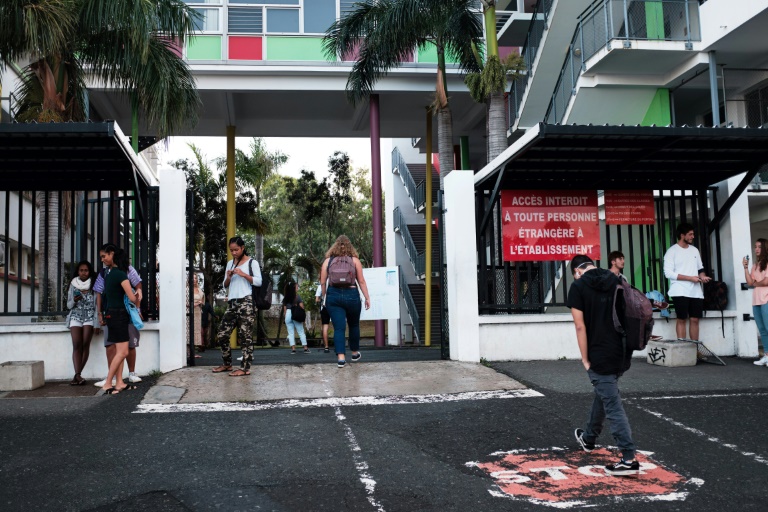 Déconfinement : La réouverture des établissements scolaires clairsemée en Outre-mer