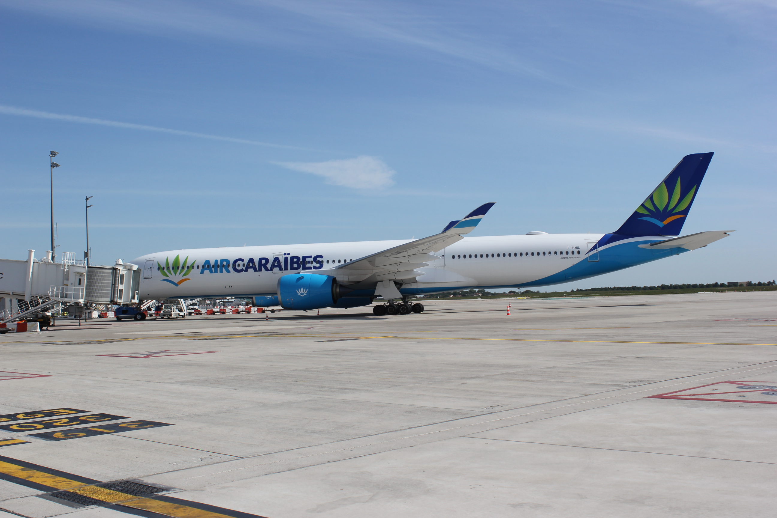 Air Caraïbes débute son pont aérien sanitaire entre Nantes et la Chine