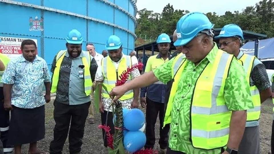 Pacifique : Le Premier ministre des Fidji inaugure la nouvelle station de traitement de la Calédonienne des Eaux à Namau