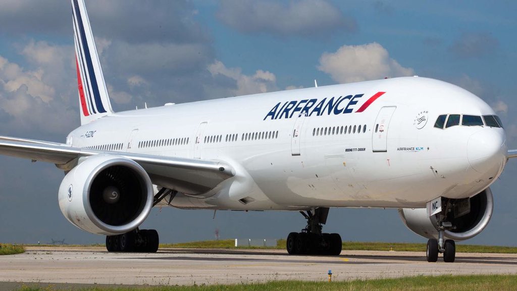 Desserte aérienne : Air France va renforcer ses vols entre les Antilles et Paris à la fin de l’année