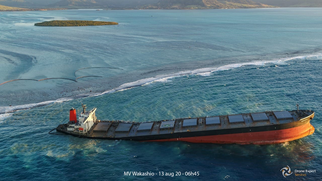 Île Maurice : « Tout le fioul a été pompé des réservoirs » du bateau échoué