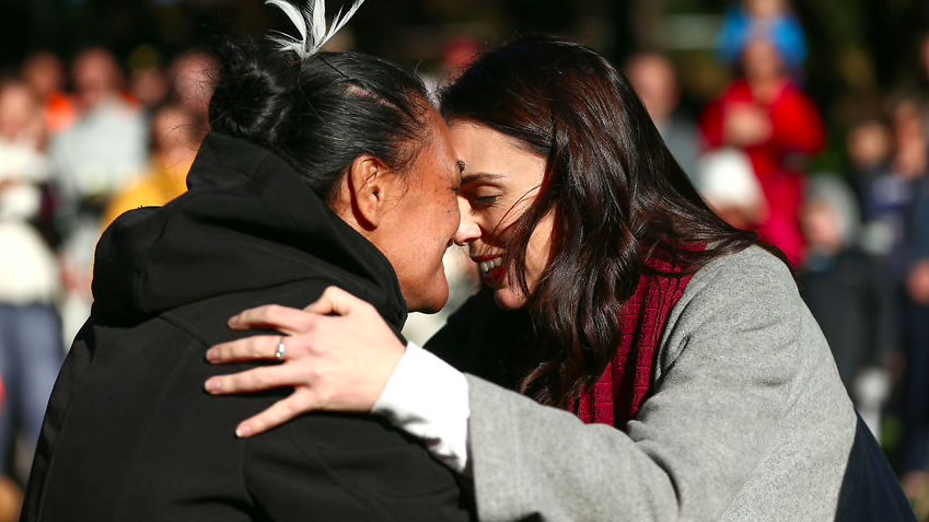 Nouvelle-Zélande : La promesse de Jacinda Ardern aux Maoris en pleine campagne législative