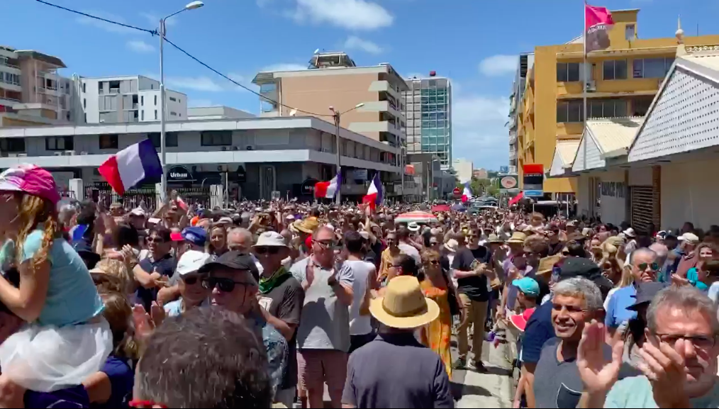 Nouvelle-Calédonie : 10 000 personnes se mobilisent pour demander la réouverture du corps électoral provincial